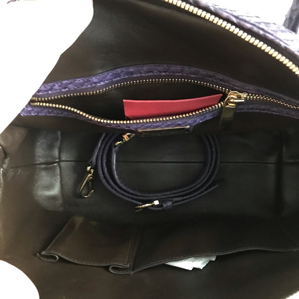 NEW Salvatore Ferragamo Anaconda Snakeskin Satchel - Picture 7 of 10